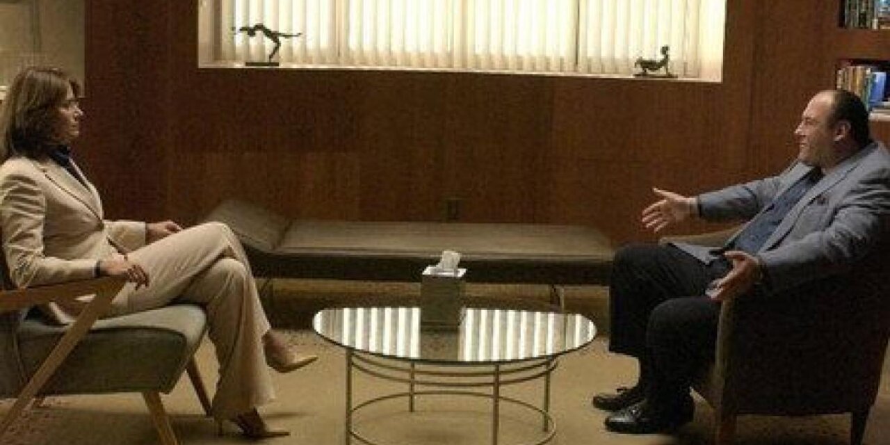 Ir a terapia vs. asistir a terapia: Reflexionando a través de The Sopranos